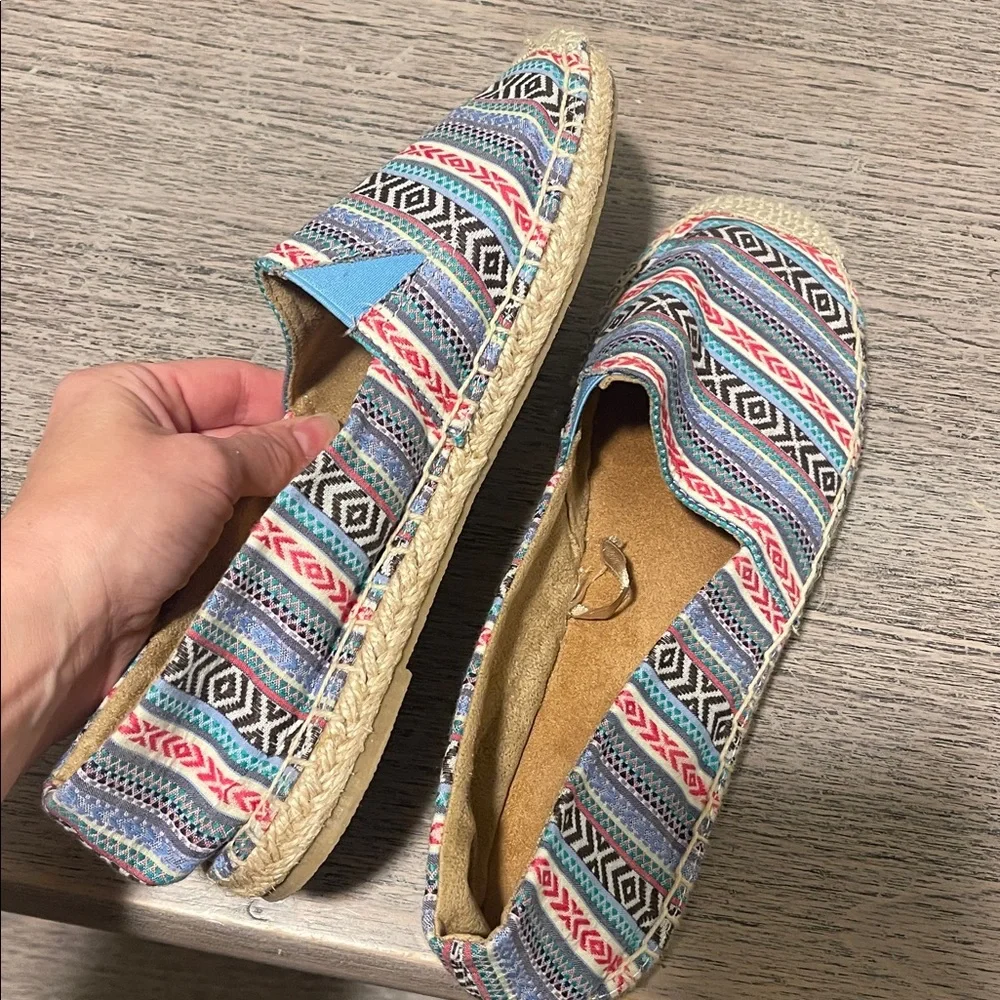 Minnetonka Women's Pam Espadrille‎ Size 8